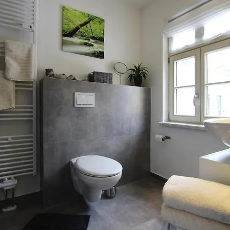 Apartment Am Goethepark In *